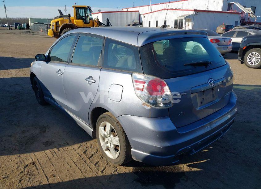 Photo 3 of 2005 Toyota Matrix XR (VIN 2T1KR32E25C475865)