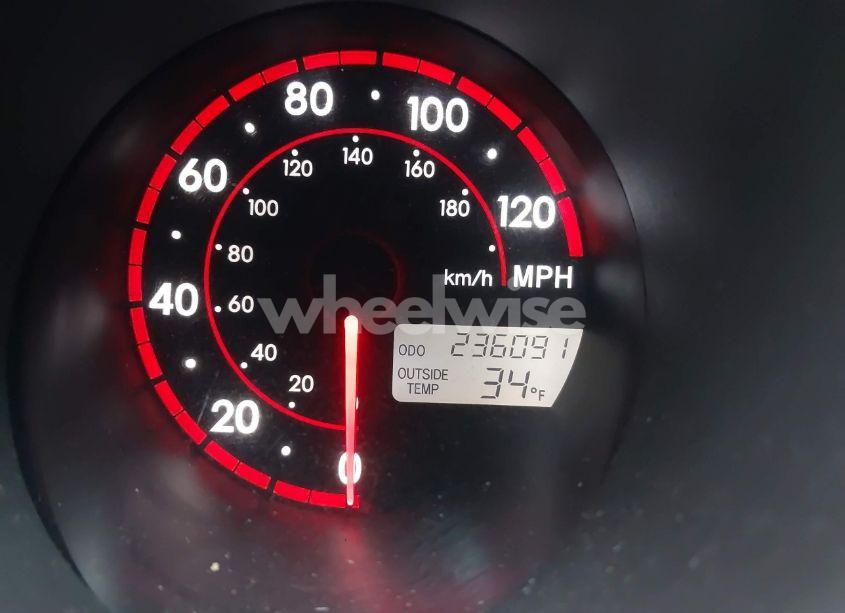 Photo 7 of 2007 Toyota Matrix (VIN 2T1KR32E27C645693)