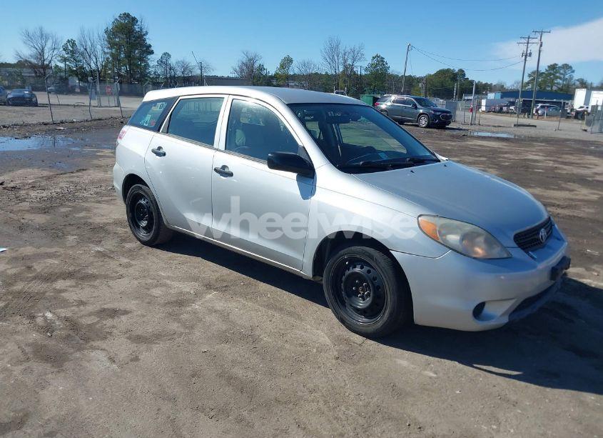 2007 Toyota Matrix (VIN 2T1KR32E27C652756) main photo