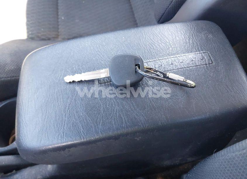 Photo 11 of 2007 Toyota Matrix (VIN 2T1KR32E27C652756)