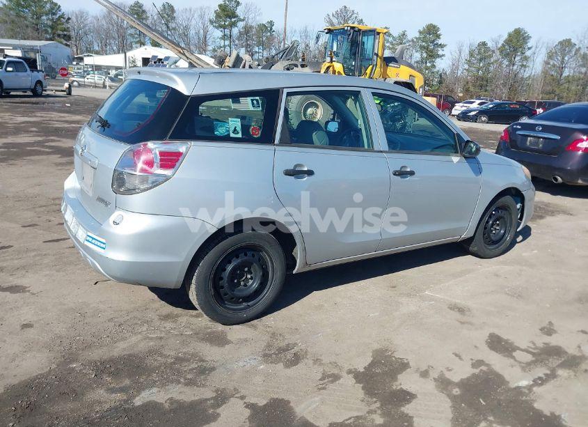 Photo 4 of 2007 Toyota Matrix (VIN 2T1KR32E27C652756)