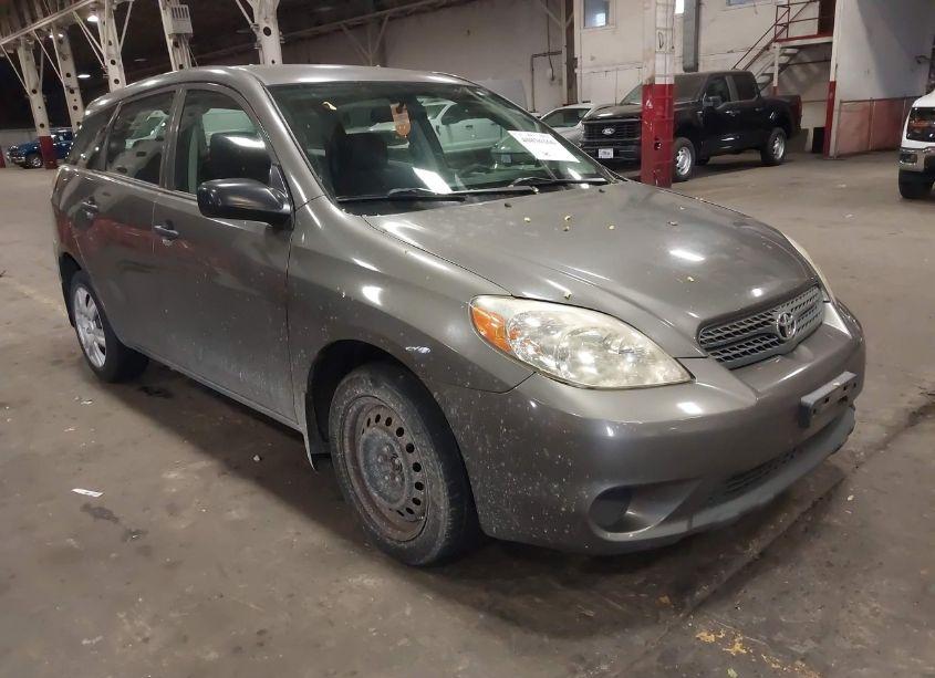 2008 Toyota Matrix (VIN 2T1KR32E28C704128) main photo