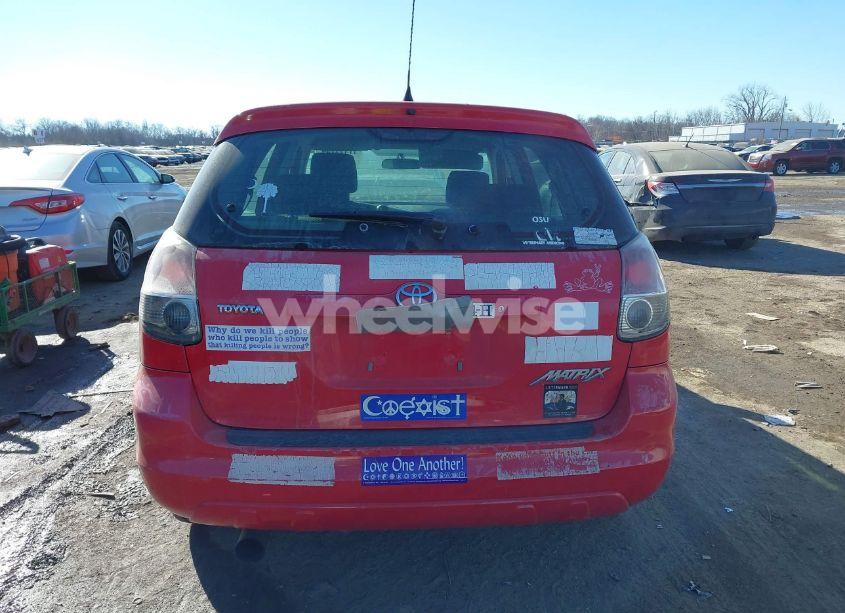 Photo 16 of 2005 Toyota Matrix (VIN 2T1KR32E35C353080)