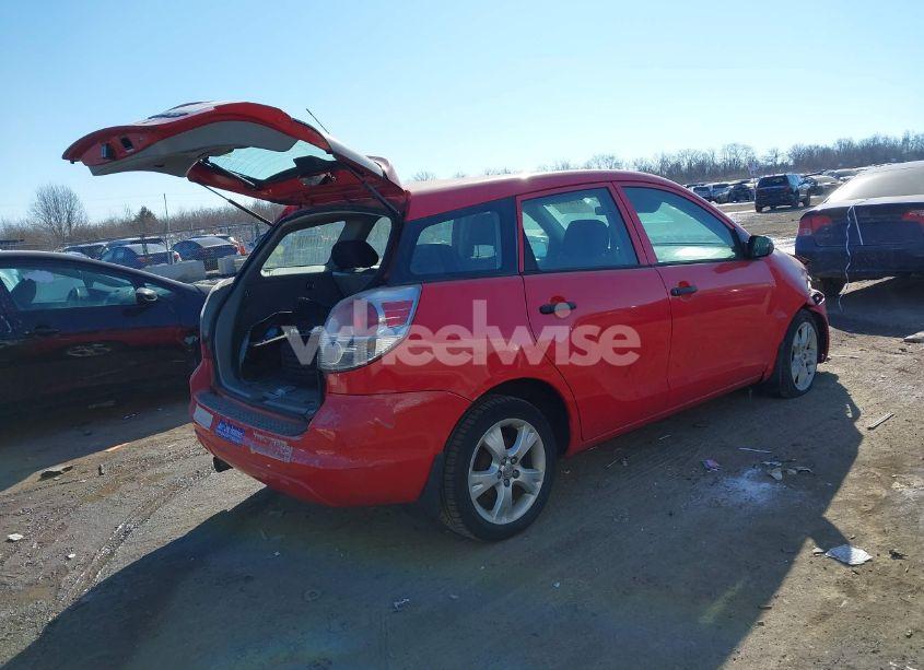 Photo 4 of 2005 Toyota Matrix (VIN 2T1KR32E35C353080)