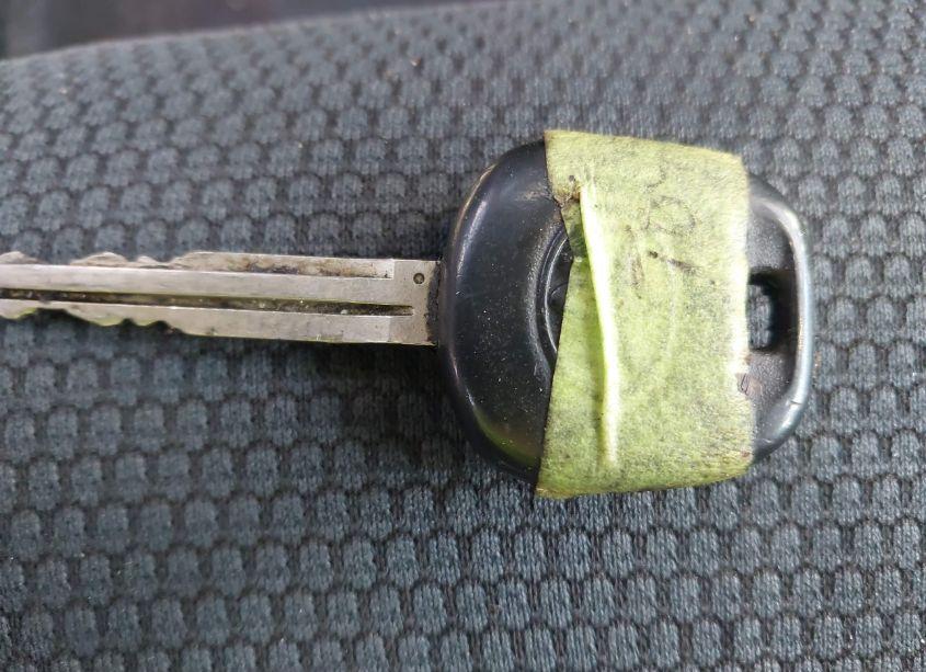 Photo 11 of 2007 Toyota Matrix XR (VIN 2T1KR32E37C624738)