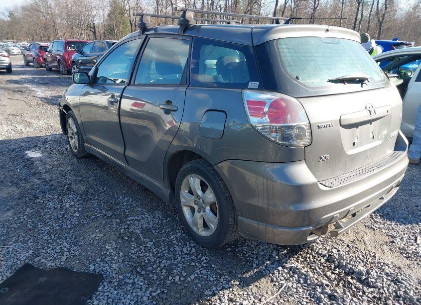 Photo 3 of 2007 Toyota Matrix XR (VIN 2T1KR32E37C624738)