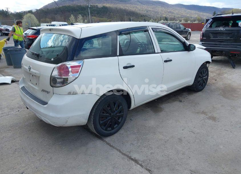 Photo 4 of 2007 Toyota Matrix (VIN 2T1KR32E37C659117)