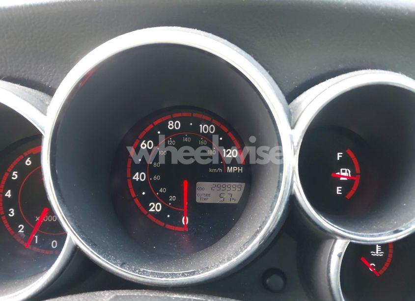 Photo 7 of 2007 Toyota Matrix (VIN 2T1KR32E37C659117)