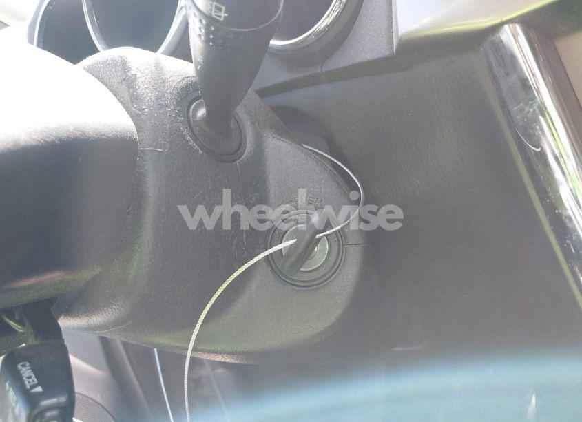 Photo 11 of 2007 Toyota Matrix XR (VIN 2T1KR32E37C667542)