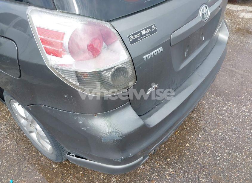 Photo 12 of 2007 Toyota Matrix XR (VIN 2T1KR32E37C667542)