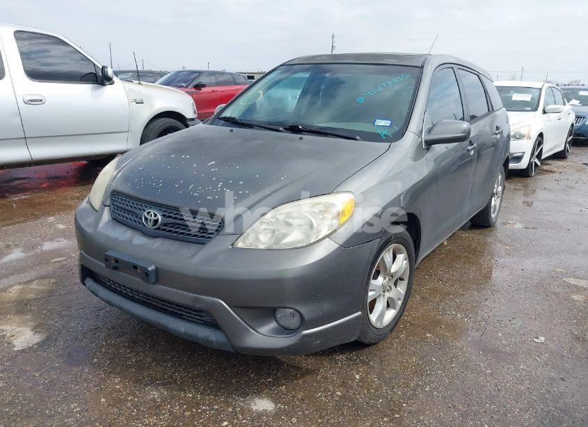 Photo 2 of 2007 Toyota Matrix XR (VIN 2T1KR32E37C667542)