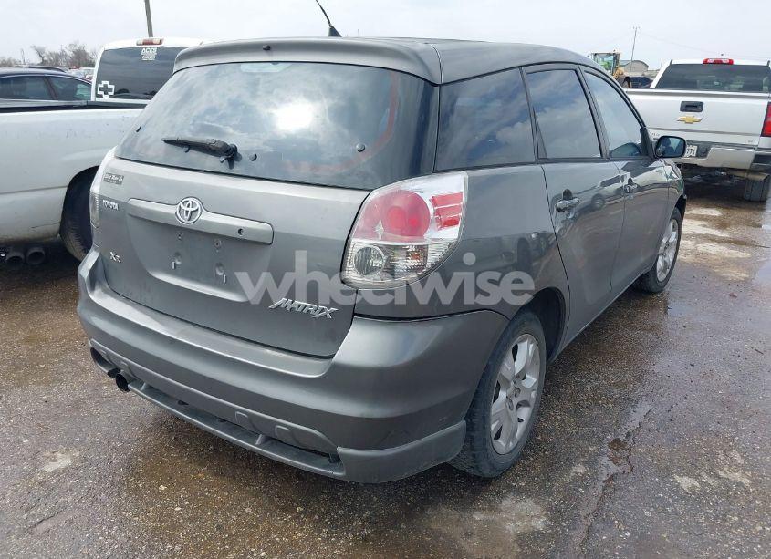 Photo 4 of 2007 Toyota Matrix XR (VIN 2T1KR32E37C667542)