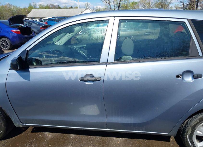 Photo 14 of 2007 Toyota Matrix (VIN 2T1KR32E37C679254)