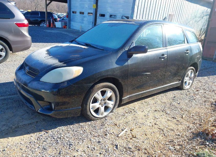 Photo 2 of 2005 Toyota Matrix XR (VIN 2T1KR32E45C350253)