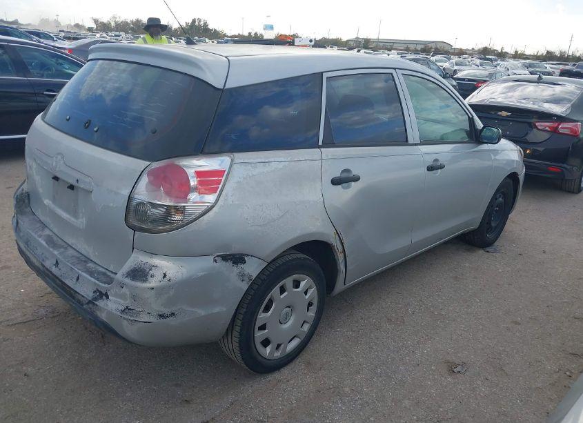 Photo 4 of 2005 Toyota Matrix (VIN 2T1KR32E45C351645)