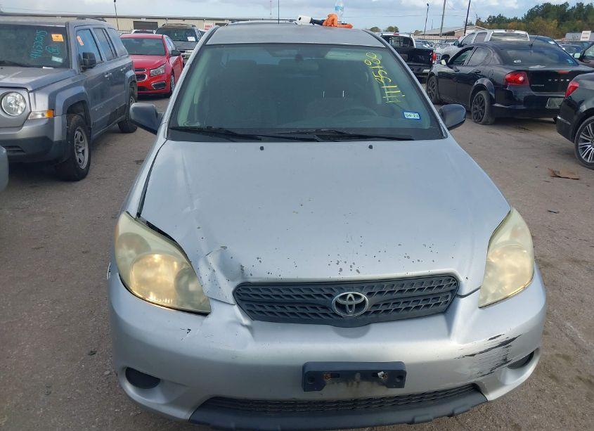 Photo 6 of 2005 Toyota Matrix (VIN 2T1KR32E45C351645)