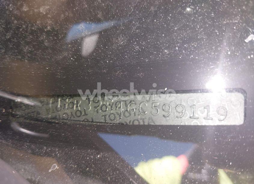 Photo 9 of 2006 Toyota Matrix XR (VIN 2T1KR32E46C599119)