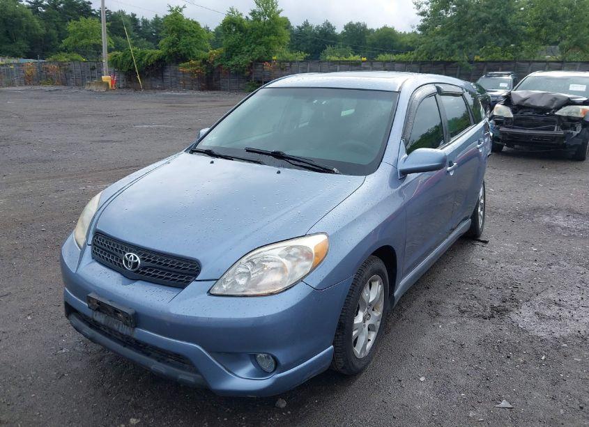 Photo 2 of 2007 Toyota Matrix XR (VIN 2T1KR32E47C657490)