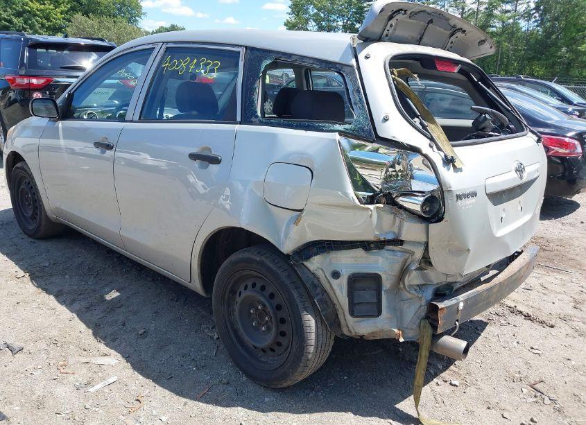 Photo 3 of 2004 Toyota Matrix STANDARD (VIN 2T1KR32E54C286903)