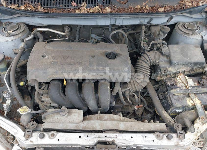 Photo 10 of 2005 Toyota Matrix (VIN 2T1KR32E55C323529)