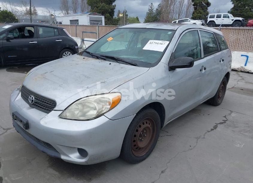 Photo 6 of 2005 Toyota Matrix (VIN 2T1KR32E55C323529)