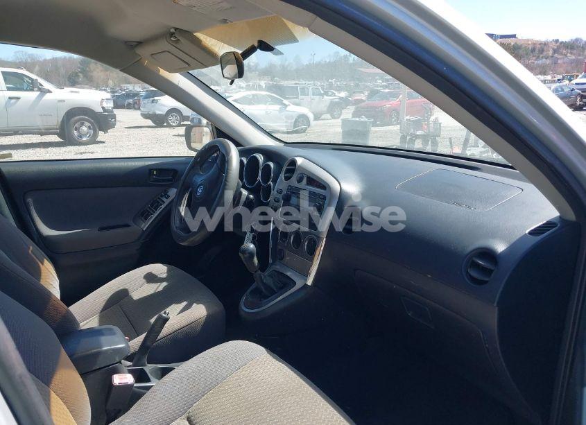 Photo 5 of 2007 Toyota Matrix (VIN 2T1KR32E57C650676)