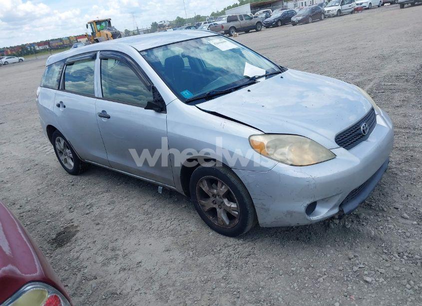 2007 Toyota Matrix (VIN 2T1KR32E57C680535) main photo