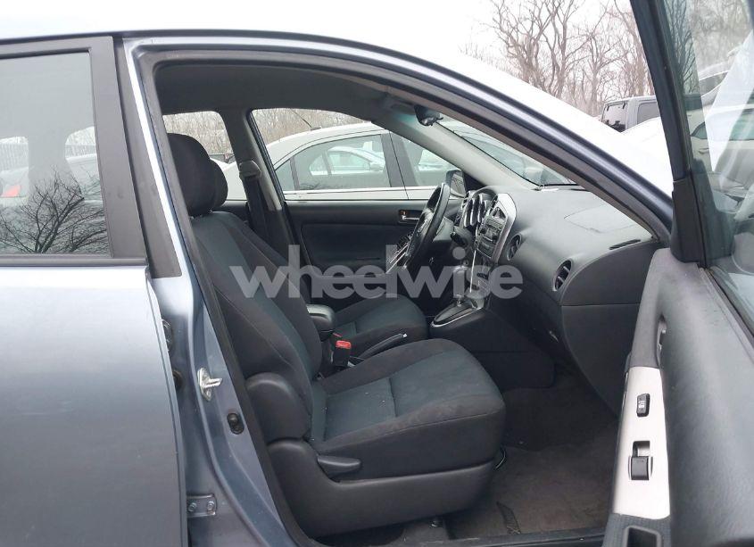 Photo 5 of 2008 Toyota Matrix XR (VIN 2T1KR32E58C689687)