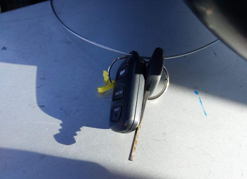 Photo 11 of 2008 Toyota Matrix XR (VIN 2T1KR32E58C690855)