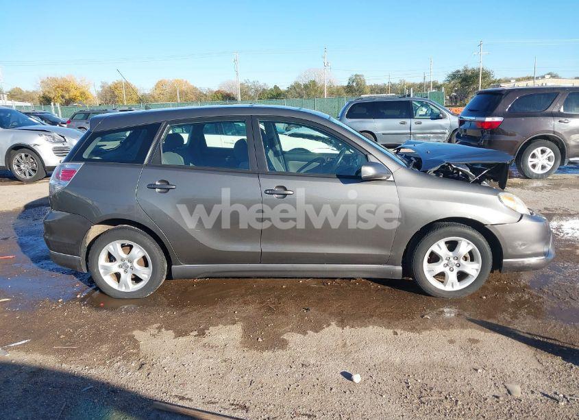 Photo 13 of 2008 Toyota Matrix XR (VIN 2T1KR32E58C708027)