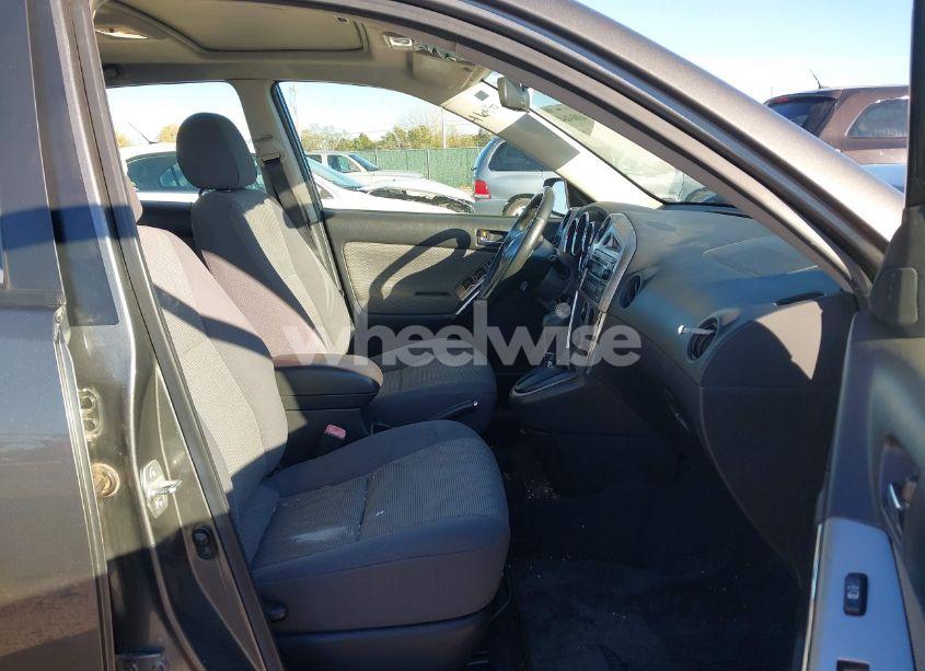 Photo 5 of 2008 Toyota Matrix XR (VIN 2T1KR32E58C708027)