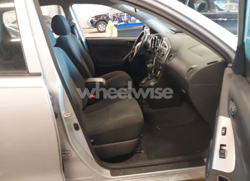 Photo 5 of 2008 Toyota Matrix (VIN 2T1KR32E58C714362)