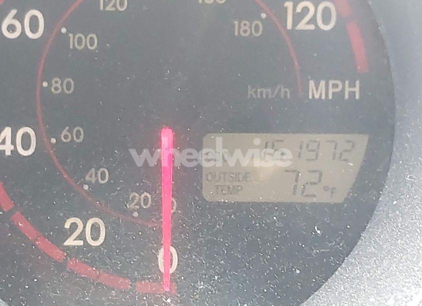 Photo 7 of 2004 Toyota Matrix STANDARD (VIN 2T1KR32E64C178256)