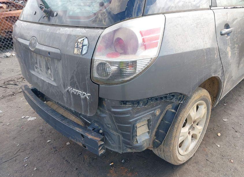 Photo 14 of 2005 Toyota Matrix XR (VIN 2T1KR32E65C369886)