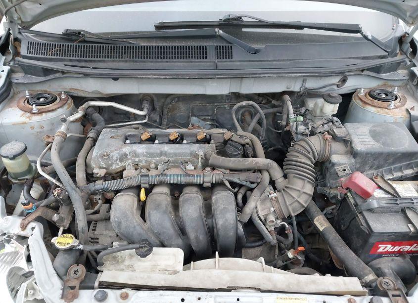 Photo 10 of 2005 Toyota Matrix XR (VIN 2T1KR32E65C504395)