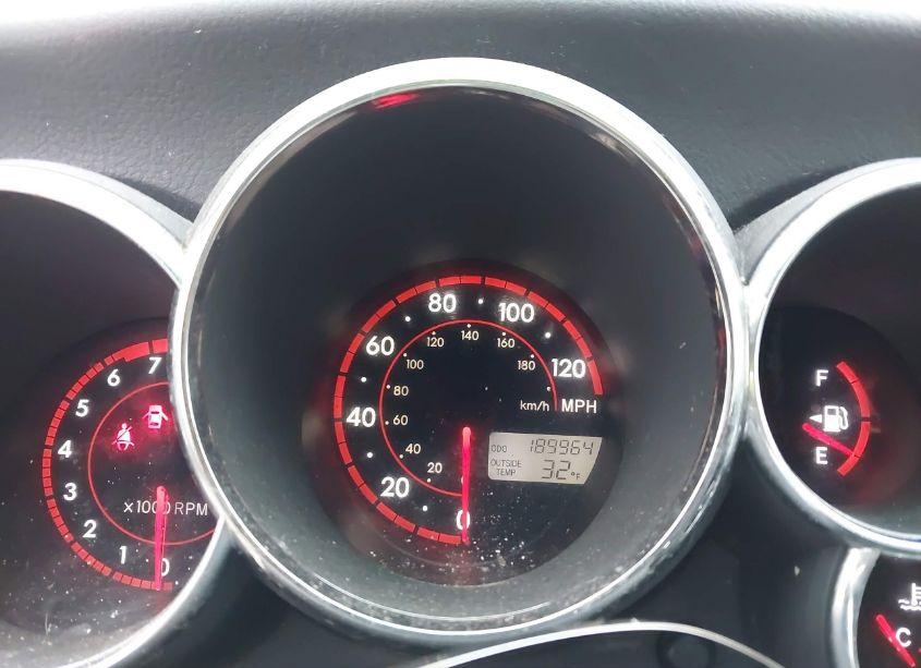 Photo 16 of 2005 Toyota Matrix XR (VIN 2T1KR32E65C504395)