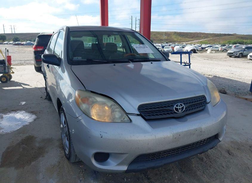 2006 Toyota Matrix (VIN 2T1KR32E66C565506) main photo