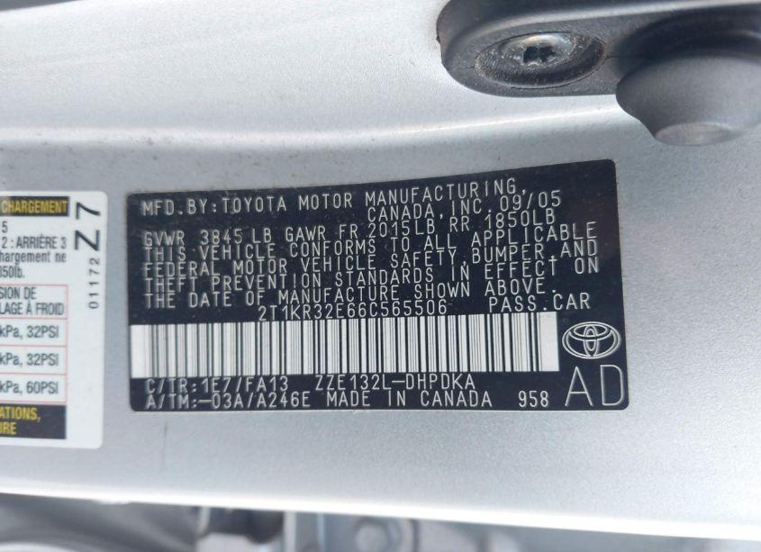 Photo 9 of 2006 Toyota Matrix (VIN 2T1KR32E66C565506)