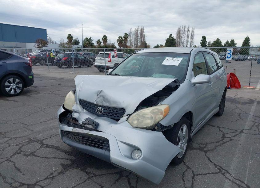 Photo 2 of 2006 Toyota Matrix XR (VIN 2T1KR32E66C617460)