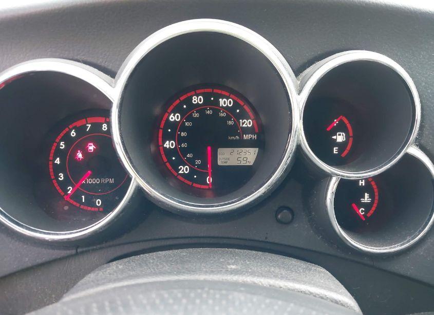 Photo 7 of 2006 Toyota Matrix XR (VIN 2T1KR32E66C617460)