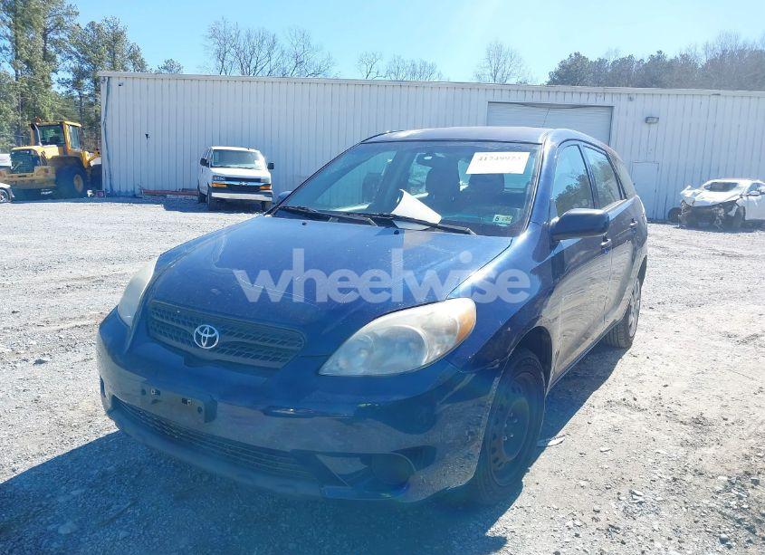 Photo 2 of 2007 Toyota Matrix (VIN 2T1KR32E67C664036)
