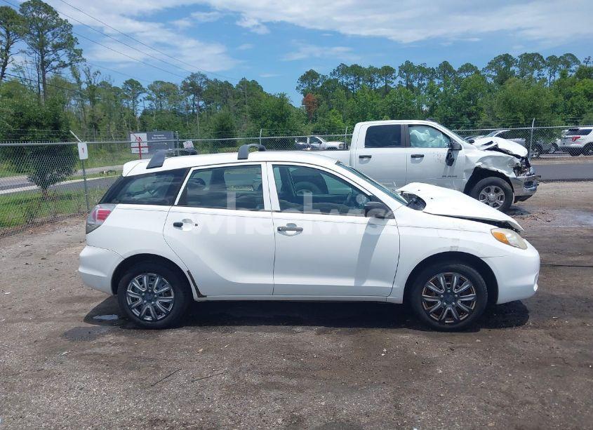 Photo 13 of 2008 Toyota Matrix (VIN 2T1KR32E68C707355)