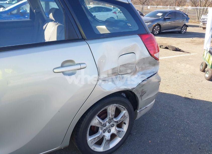 Photo 6 of 2003 Toyota Matrix XR (VIN 2T1KR32E73C040952)