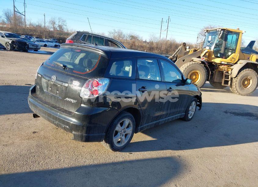 Photo 4 of 2003 Toyota Matrix XR (VIN 2T1KR32E73C067617)
