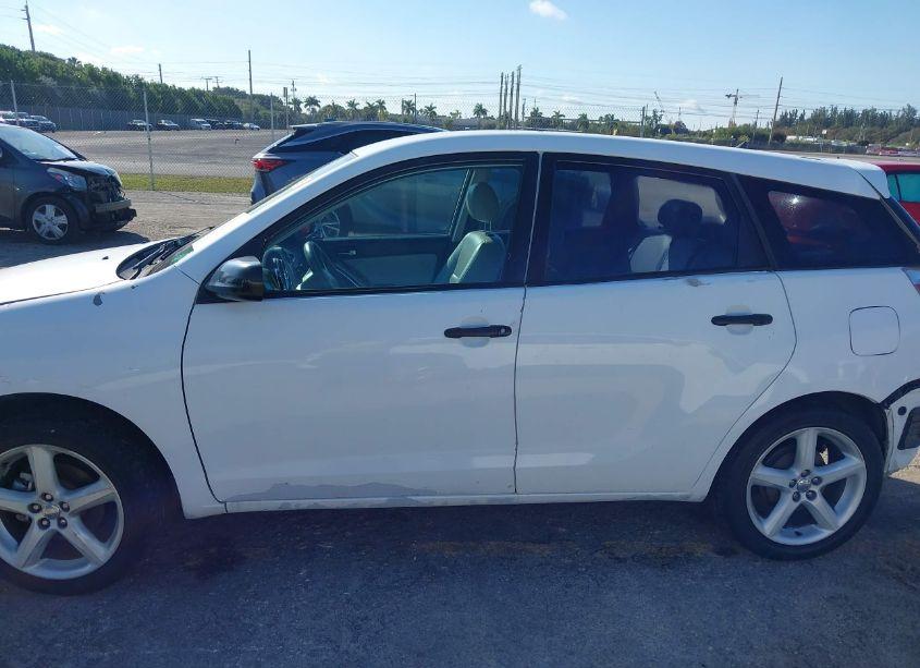 Photo 14 of 2005 Toyota Matrix (VIN 2T1KR32E75C552391)