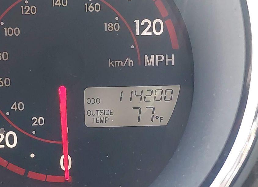 Photo 15 of 2005 Toyota Matrix (VIN 2T1KR32E75C552391)