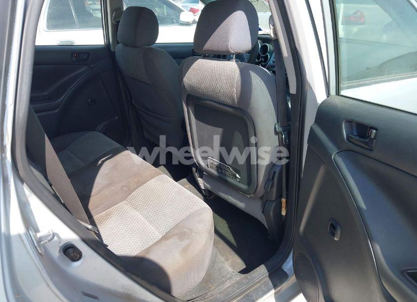 Photo 8 of 2007 Toyota Matrix (VIN 2T1KR32E77C637685)