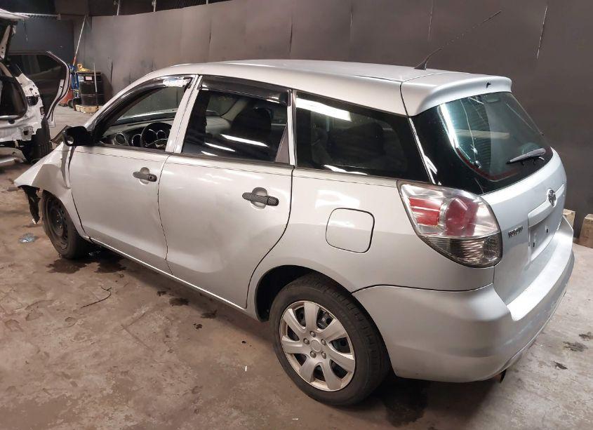 Photo 3 of 2007 Toyota Matrix (VIN 2T1KR32E77C638268)