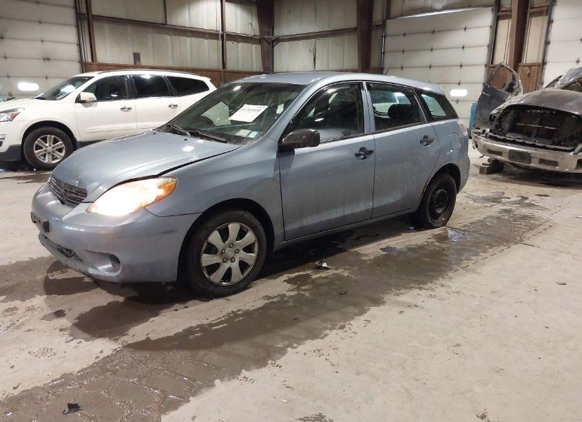 Photo 2 of 2007 Toyota Matrix (VIN 2T1KR32E77C647665)