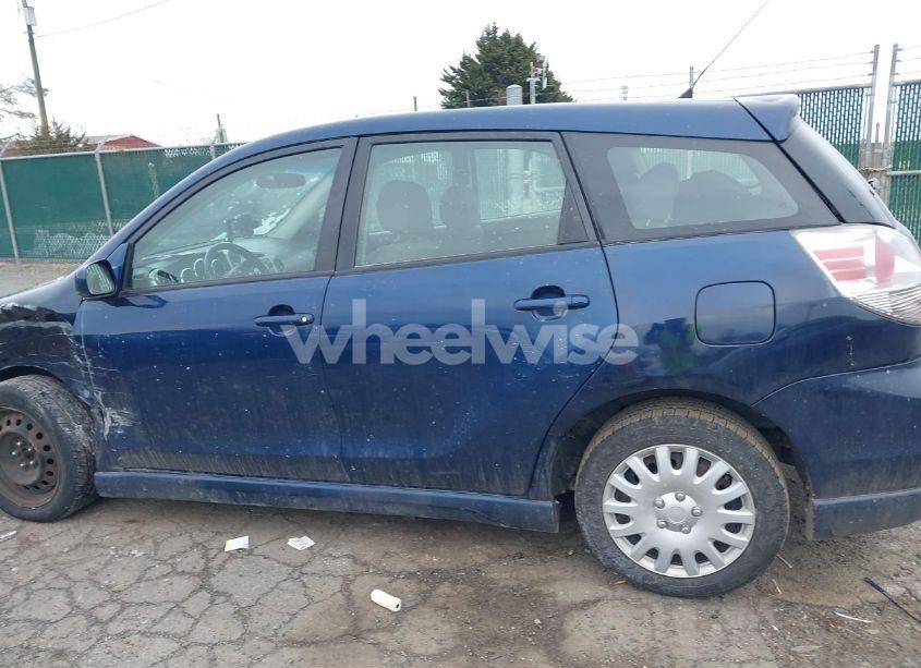 Photo 14 of 2007 Toyota Matrix XR (VIN 2T1KR32E77C657015)